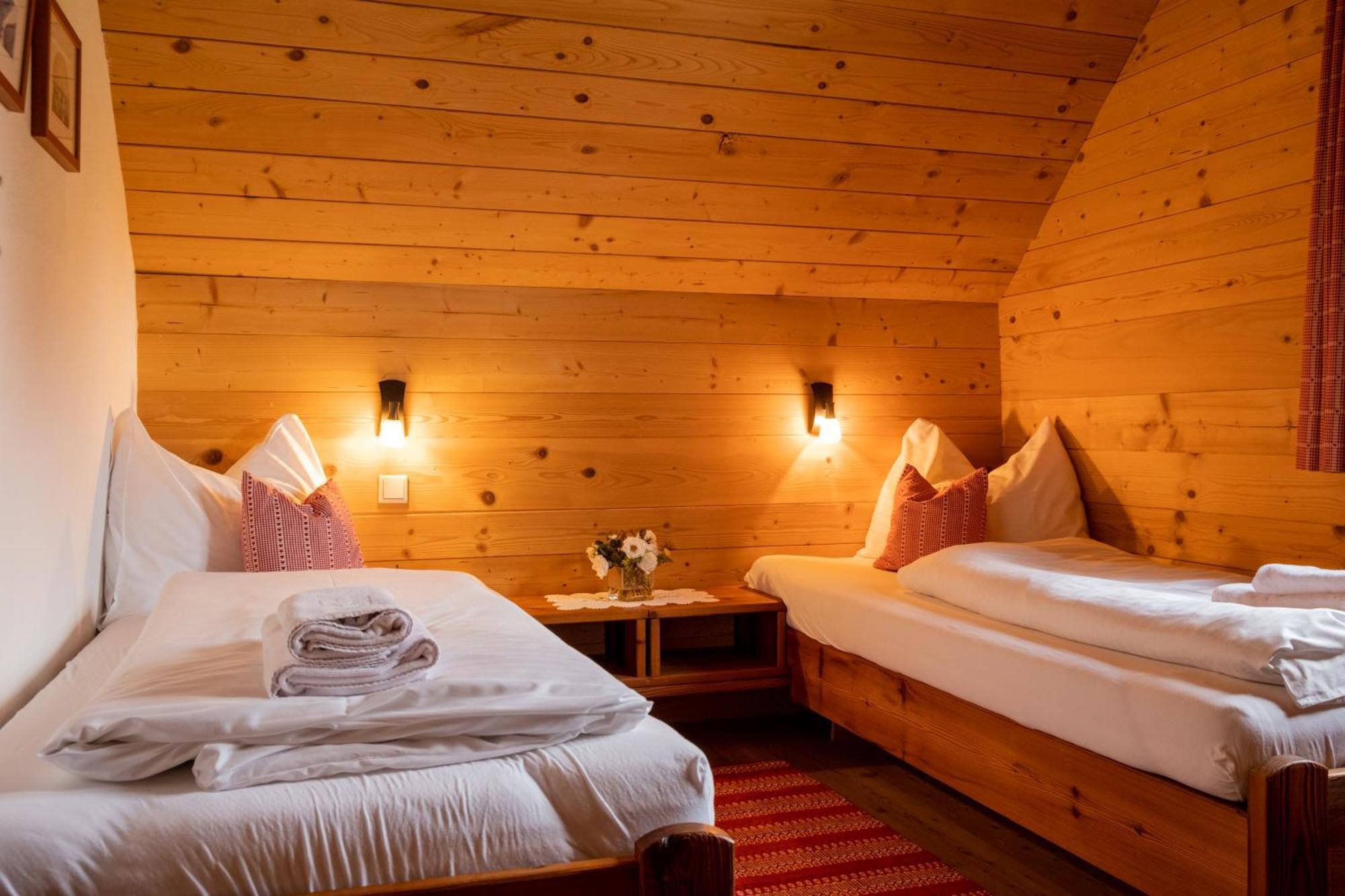 St Martin Chalets سانكت مايكل ايم لون المظهر الخارجي الصورة