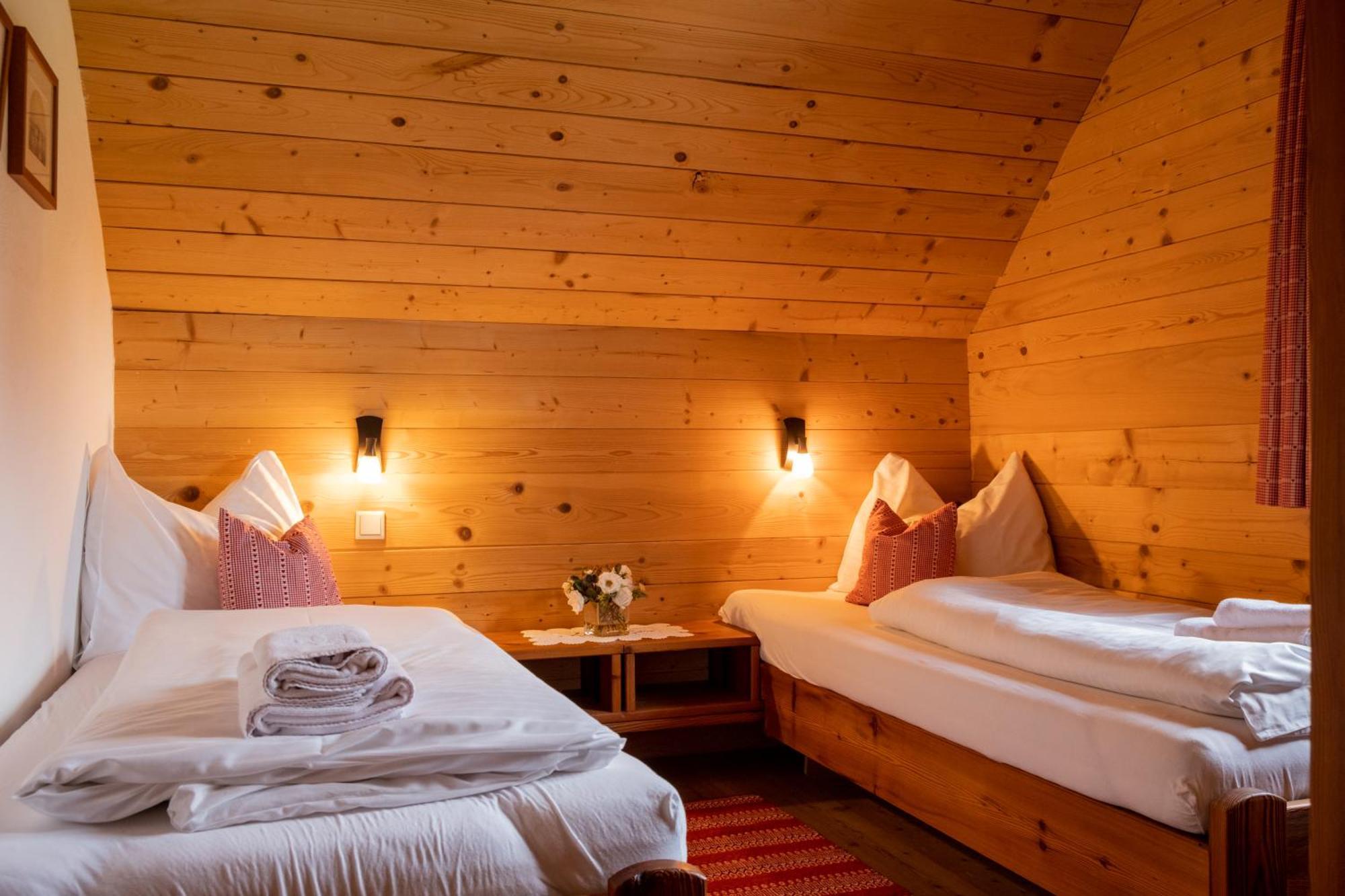 St Martin Chalets سانكت مايكل ايم لون المظهر الخارجي الصورة